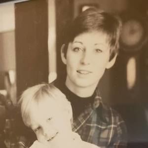 Meet your Posher, Karin